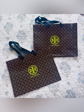 2pc Tory Burch Navy bag with Orange Geometric Print and Neon Logo